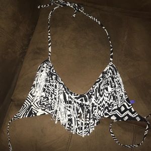 Juniors black and white Aztec patterned bikini top